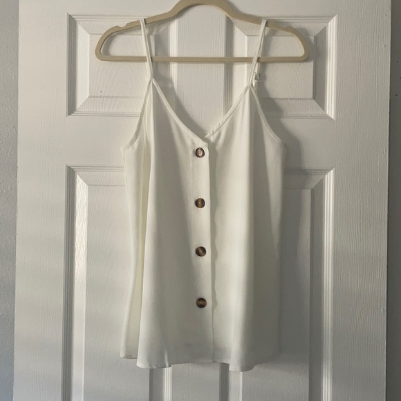 Tops - Adjustable strap button tank